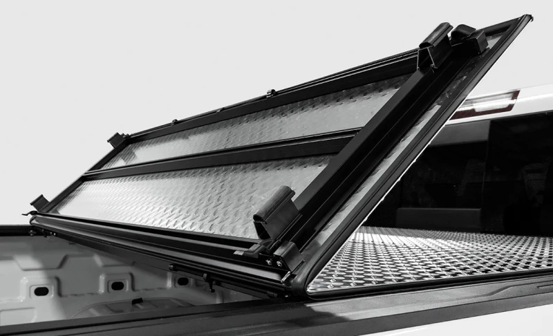 Access LOMAX Tri-Fold Cover Black Urethane Finish 22+ Toyota Tundra - 5ft 6in Bed - Image 6