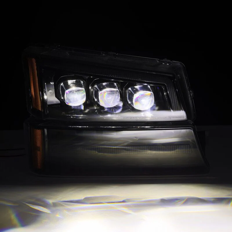 AlphaRex 03-06 Chevy Silverado 1500/2500HD/3500HD/Avalanche Alpha-Black NOVA LED Proj Headlights - Image 5