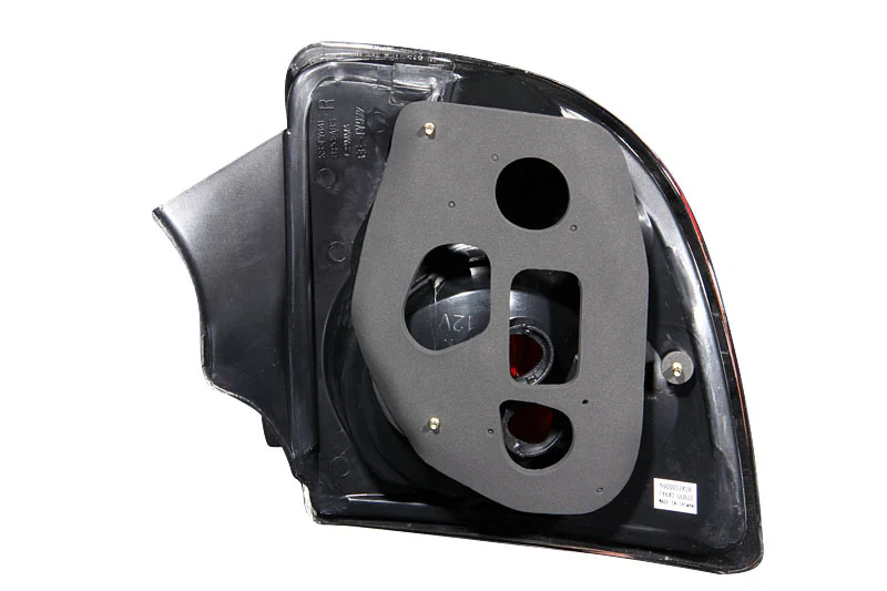 ANZO 2000-2005 Toyota Celica Taillights Black - Image 5