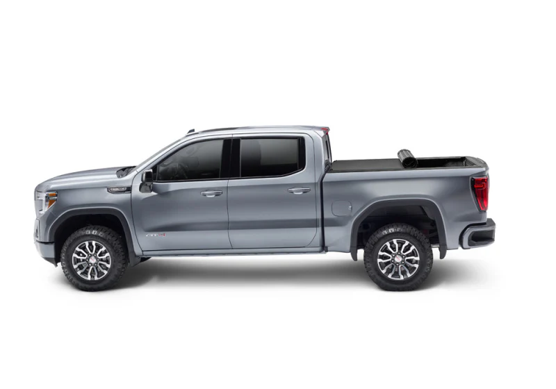 BAK 19-21 Chevy Silverado/GM Sierra Revolver X4s 6.7ft Bed Cover 1500 (New Body Style) - Image 4