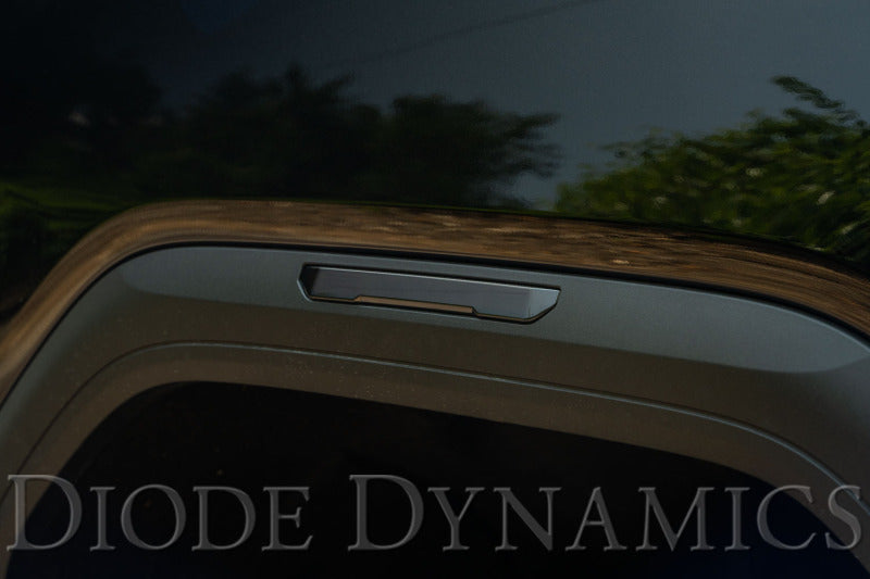 Diode Dynamics 20-21 Sierra 2500/3500 HD LED Sequential Sidemarkers Smoked Set - Image 6