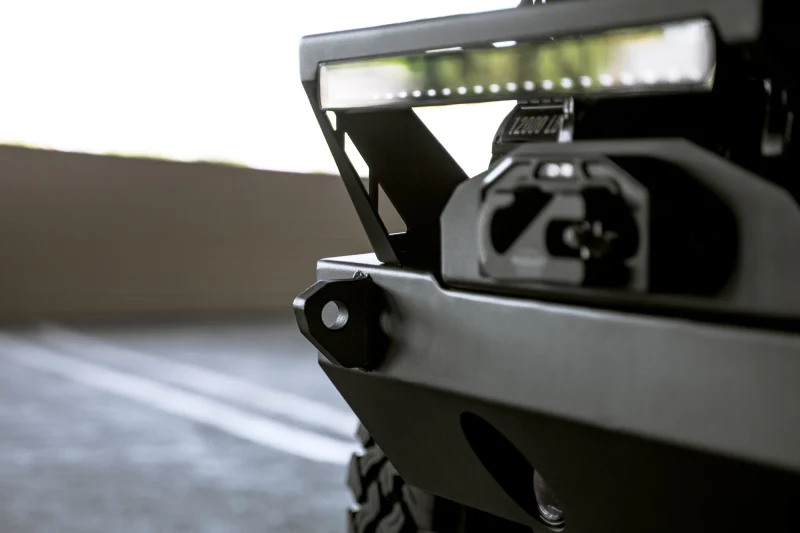DV8 Offroad 07-23 Jeep Wrangler/Gladiator JT/JK/JL FS-25 Stubby Front Bumper w/Plated Bull Bar - Image 9