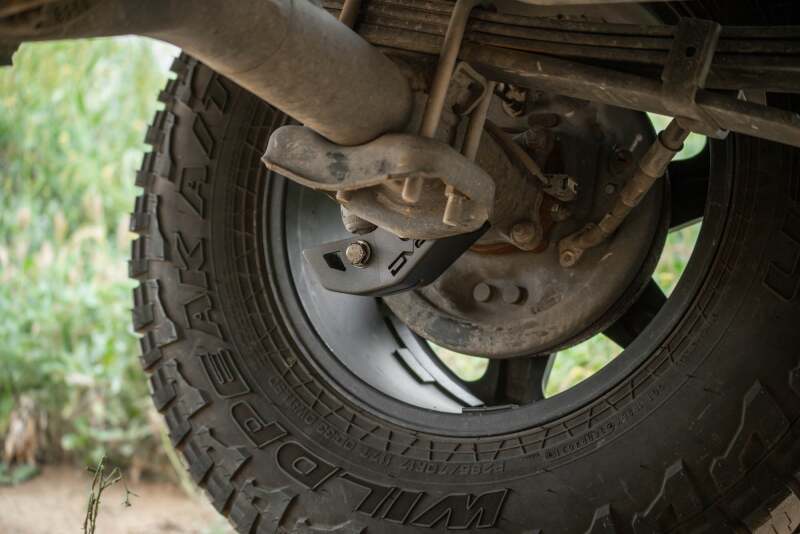 DV8 Offroad 16-23 Toyota Tacoma Rear Shock Skid Plates - Image 8
