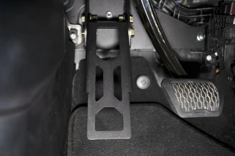 DV8 Offroad 18-20 Jeep Wrangler JL Adjustable Dead Pedal - Image 6