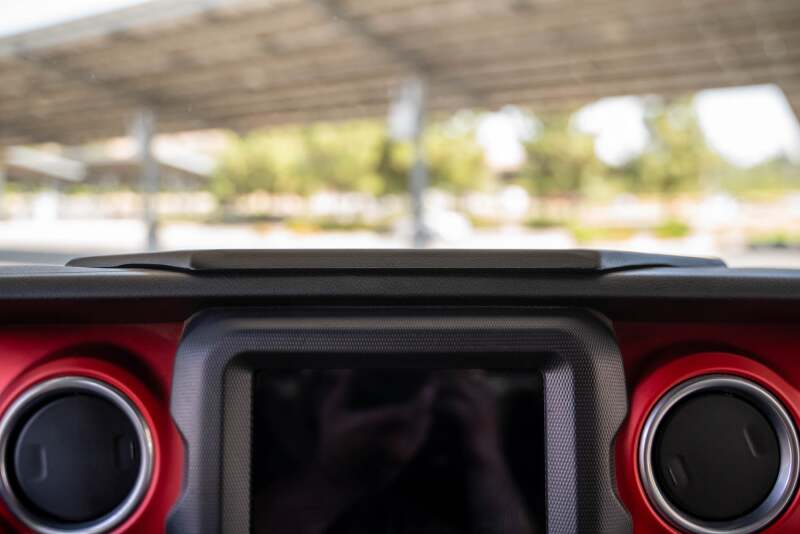 DV8 Offroad 18-23 Jeep Wrangler JL/20-23 Gladiator JT Device Dash Mount V2 - Image 2