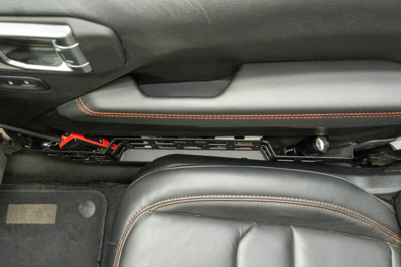 DV8 Offroad 18-25 Jeep Wrangler JL Electric Seat Front Door Molle Pockets - Image 20