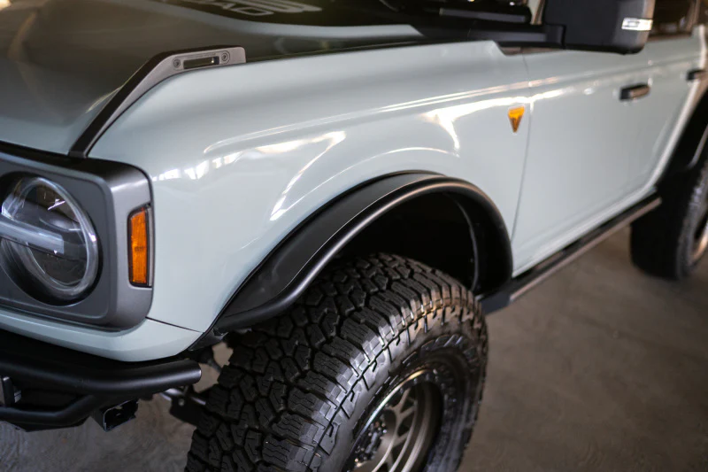 DV8 Offroad 21-23 Ford Bronco Tube Fender Flares - Image 12