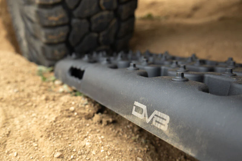 DV8 Offroad DV8 Xtract Traction Boards | Pair | Black - Image 3