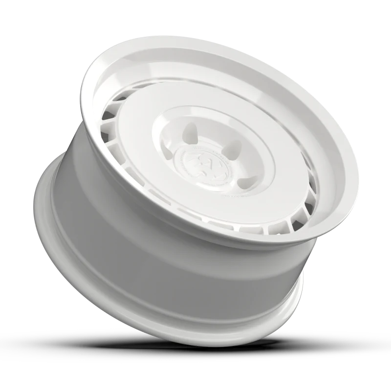 fifteen52 Evolution HD 17x8 6x139.7 35mm ET 106.2mm Center Bore Classic White Wheel - Image 4
