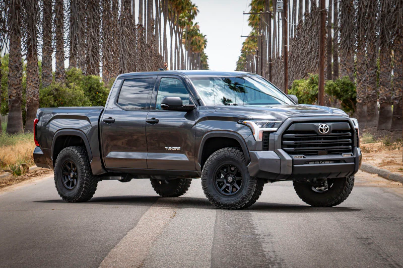 ICON 2022+ Toyota Tundra 2-3.5in Stage 7 Tubular Suspension System - Image 2