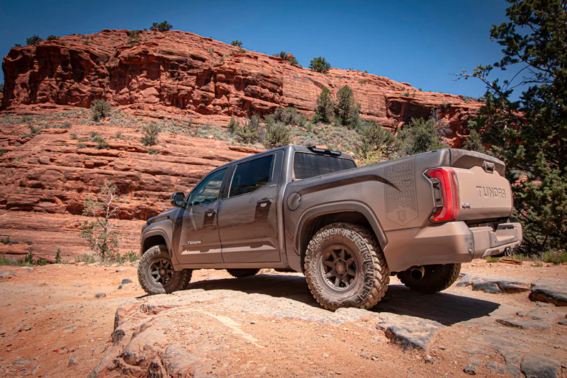 ICON 22+ Toyota Tundra 0-1in Rear 2.0 Aluminum Series Shock VS IR - Image 5