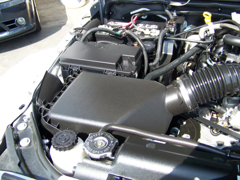 K&N 07-10 Jeep Wrangler 3.8L V6 Drop In Air Filter - Image 2