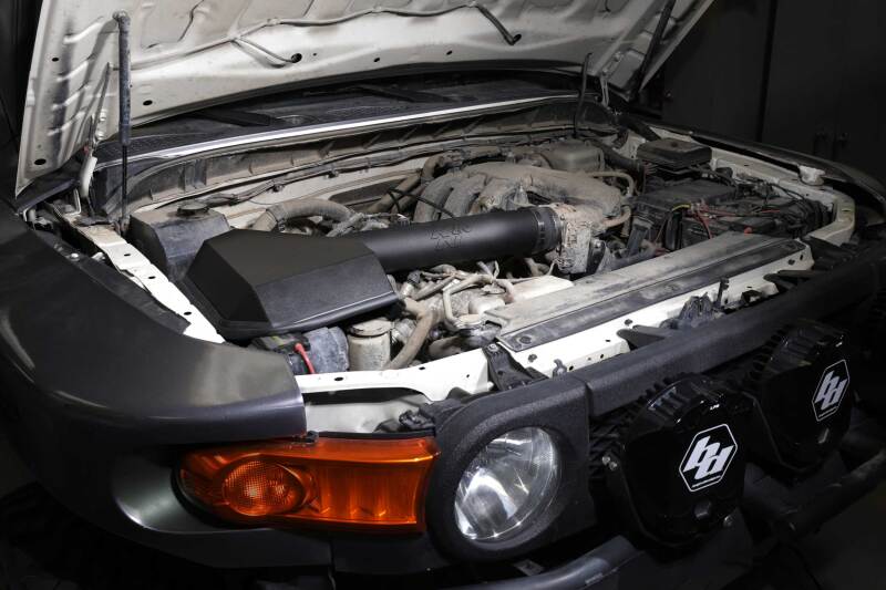 K&N 10 Toyota FJ Cruiser 4 Runner 4.0L-V6 AirCharger Performance Intake - Image 7
