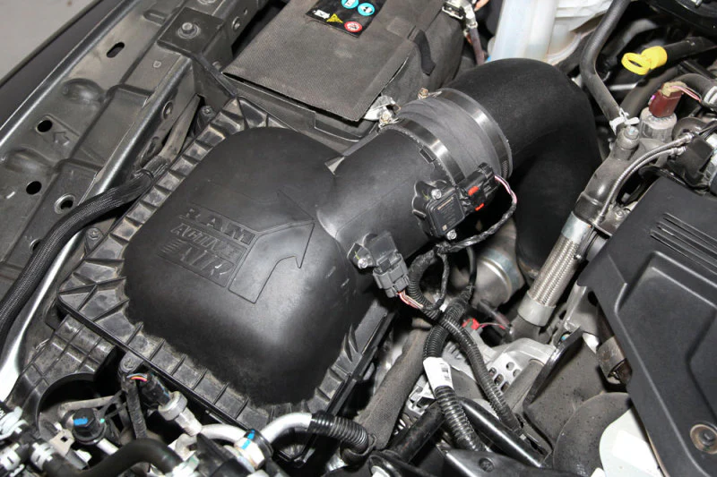 K&N 13-15 RAM 2500/3500 L6-6.7L DSL Performance Intake Kit - Image 2
