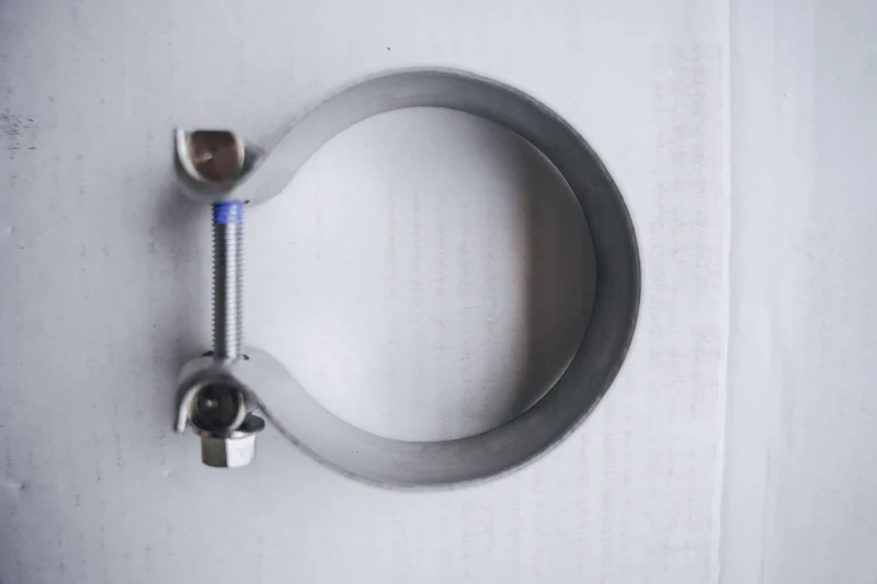Kooks Universal 3in SS Clamp - Image 4