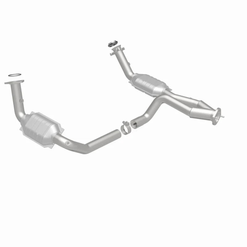 MagnaFlow Conv DF 02-06 Cadillac Escalade / 02-06 Chevy Avalanche 5.3L Dual Conv Y-Pipe Assembly 2WD - Image 4