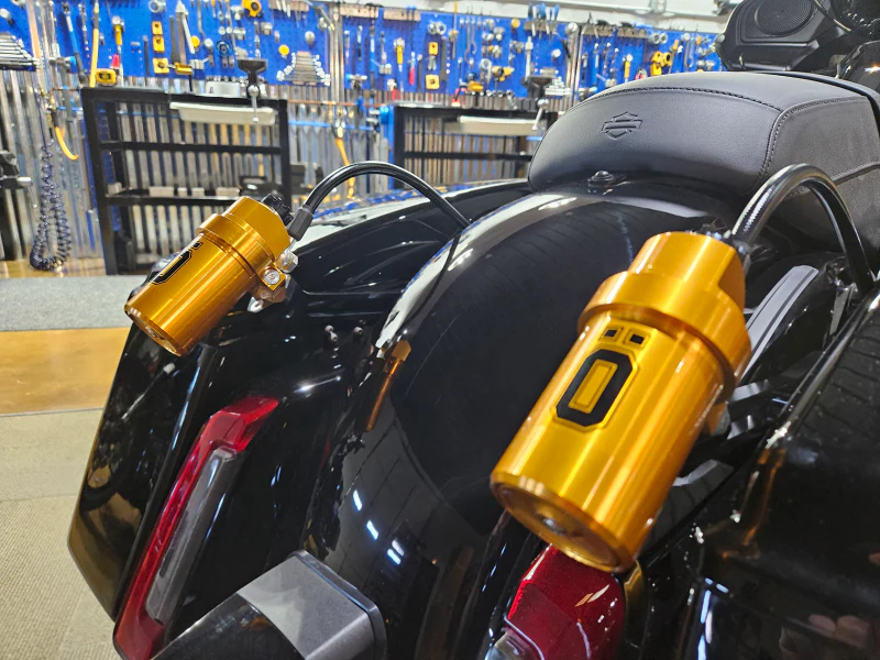 Ohlins 14-26 Harley FL Touring STX 36 Twin Blackline 13in Shocks 150lb- Max 500lb - Image 2