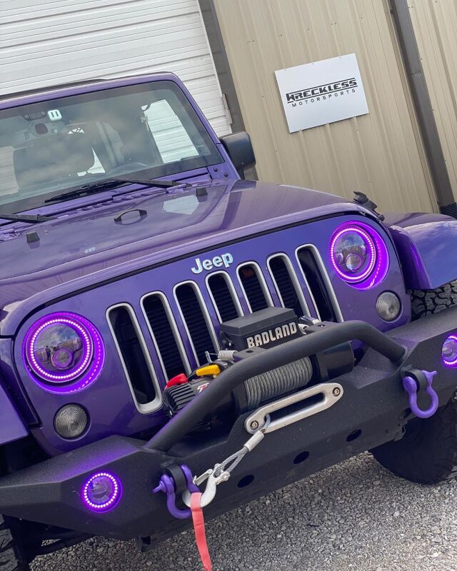 Oracle 7in High Powered LED Headlights - Black Bezel - ColorSHIFT - BC1 - Image 2