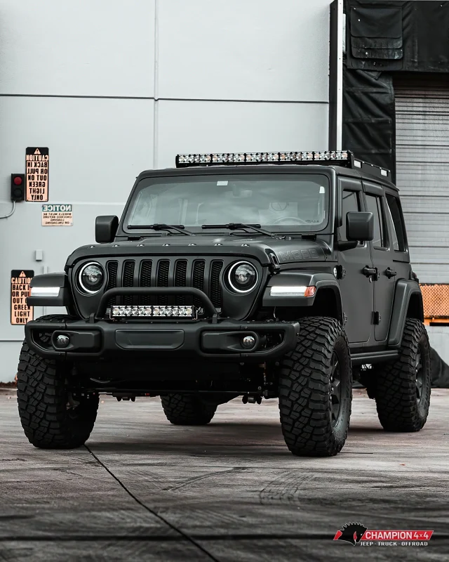 Oracle Jeep JL/Gladiator JT Oculus Bi-LED Projector Headlights - Amber/White Switchback - Image 23