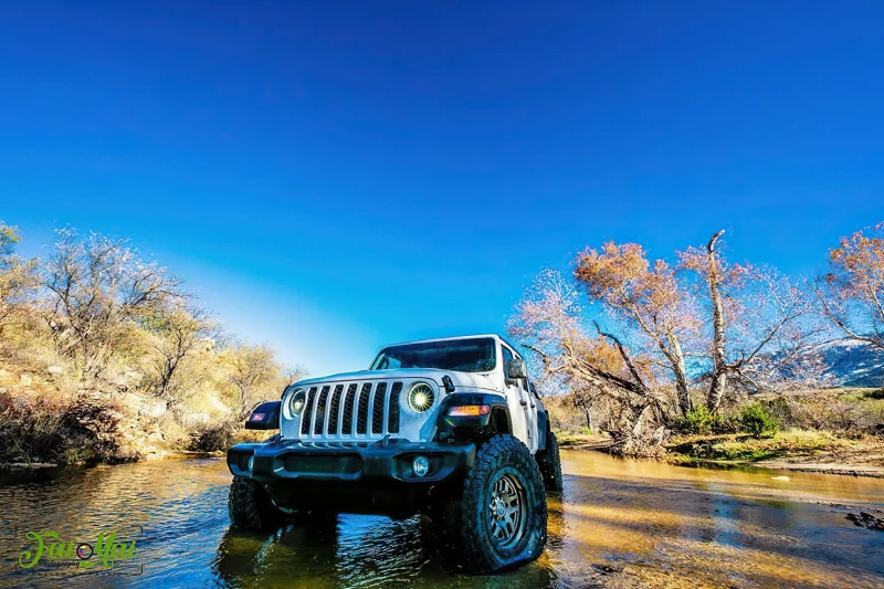 Oracle Jeep JL/Gladiator JT Oculus Bi-LED Projector Headlights - Amber/White Switchback - Image 31