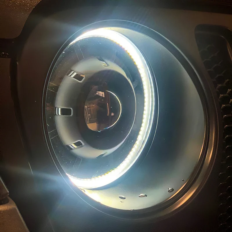 Oracle Jeep JL/Gladiator JT Oculus Bi-LED Projector Headlights - Amber/White Switchback - Image 42