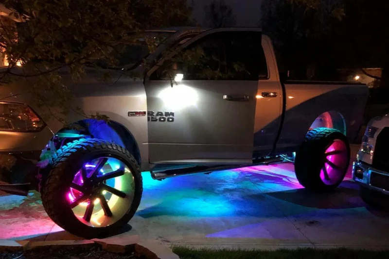 Oracle LED Illuminated Wheel Rings - ColorSHIFT Dynamic - ColorSHIFT - Dynamic - Image 10
