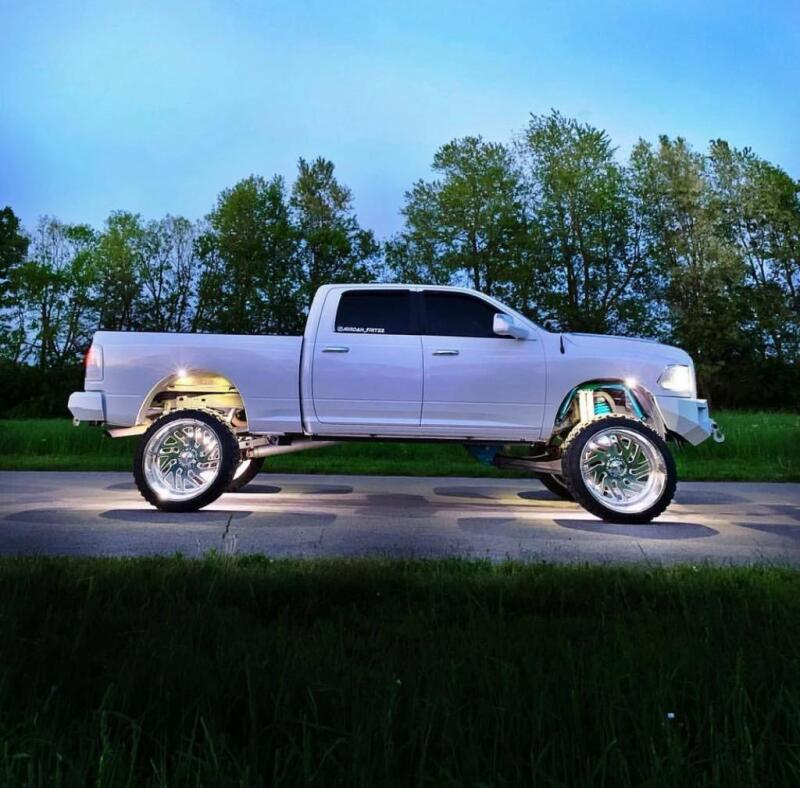 Oracle LED Illuminated Wheel Rings - Double LED - White - Image 10