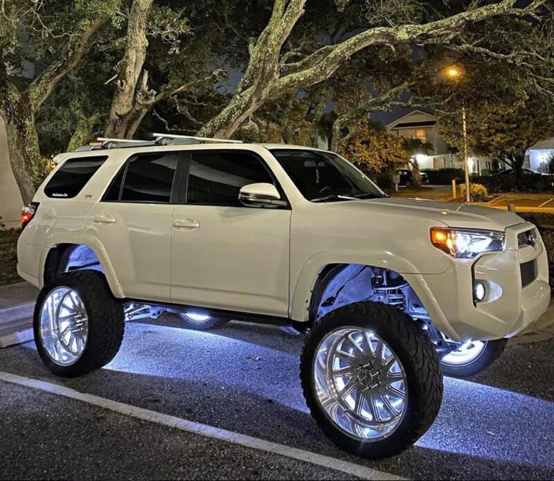 Oracle LED Illuminated Wheel Rings - Double LED - White - Image 21