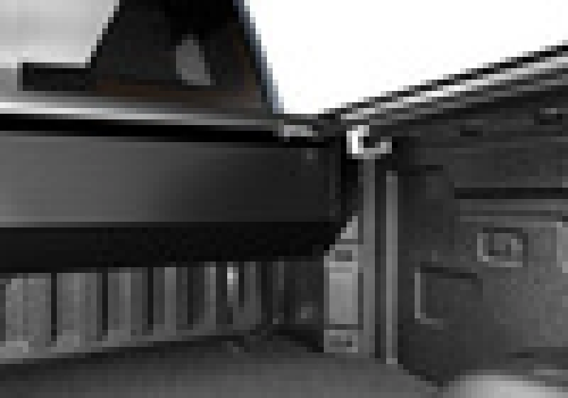 Retrax 2020 Chevrolet / GMC HD 8ft Bed 2500/3500 RetraxPRO MX - Image 11
