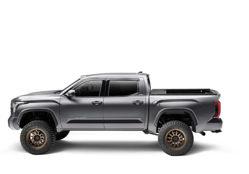 Retrax 2024 Ford F-150 SuperCrew/Super Cab 5.5ft. Bed Retrax EQ - Image 5