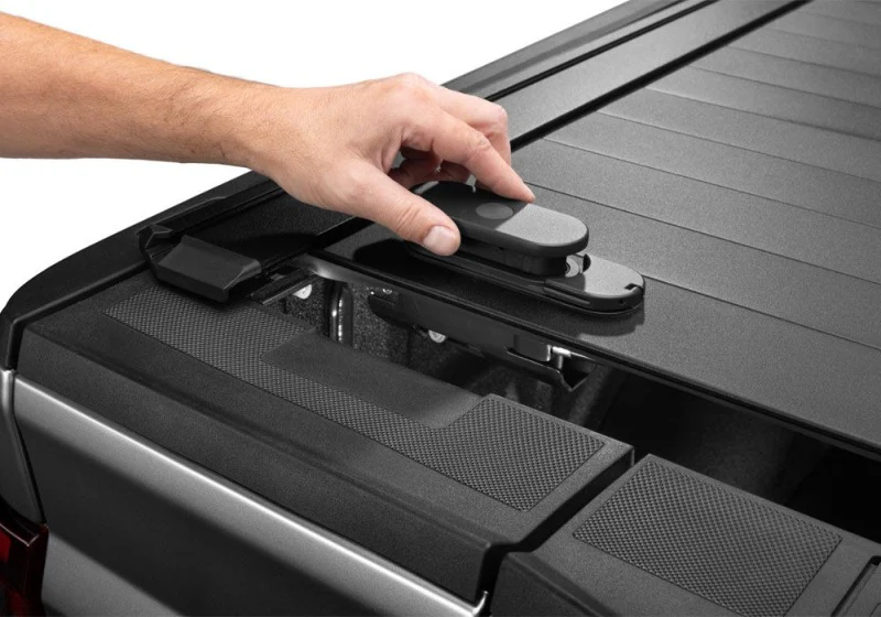 Retrax 21-26 Ford F-150 SuperCrew/SuperCab 5.5ft Bed & F-150 Lightning RetraxPRO EZ-Off FRC-4000 - Image 11
