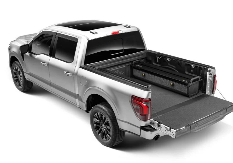 Retrax 21-26 Ford F-150 SuperCrew/SuperCab 5.5ft Bed & F-150 Lightning RetraxPRO EZ-Off FRC-4000 - Image 2
