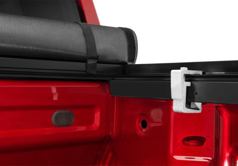 Truxedo 19-20 GMC Sierra & Chevrolet Silverado 1500 (New Body) 5ft 8in TruXport Bed Cover - Image 24