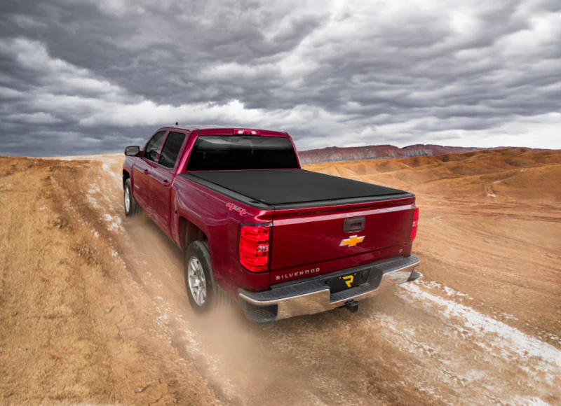 Truxedo 19-20 GMC Sierra & Chevrolet Silverado 1500 (New Body) w/o Tailgate 5ft 8in Pro X15 BedCover - Image 32