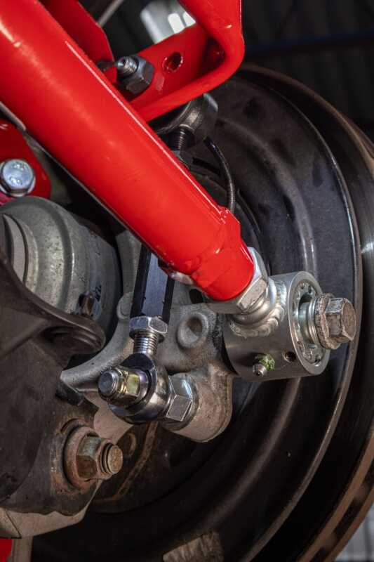 UMI Performance 16-24 Chevrolet Camaro Suspension Stabilizer Bar Link - Red - Image 8