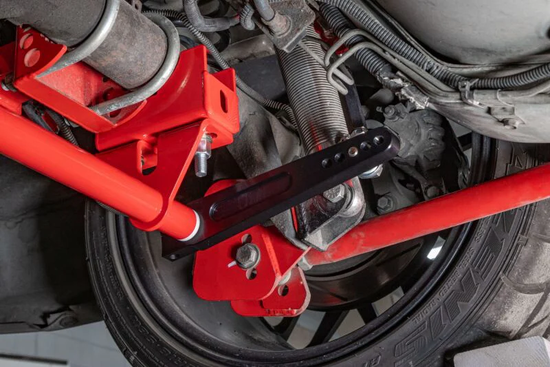 UMI Performance 82-02 GM F-Body Rear Sway Bar - Splined - Black - Image 4