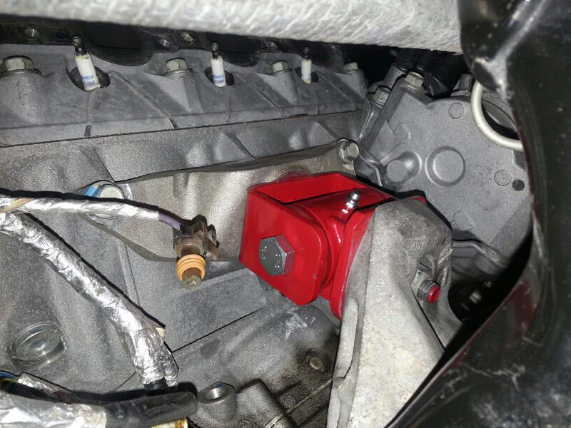 UMI Performance 04-07 Cadillac CTS-V Engine Mount Polyurethane - Image 2