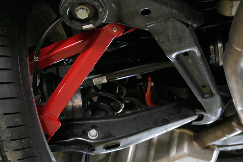 UMI Performance 08-09 Pontiac G8 10-14 Camaro Trailing Arms - Image 2
