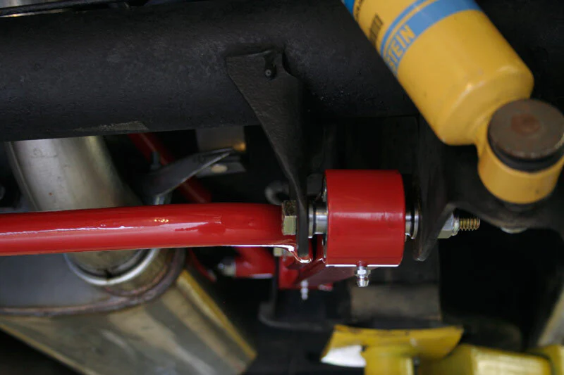 UMI Performance 64-72 GM A-Body 1in Solid CrMo Rear Sway Bar - Image 2