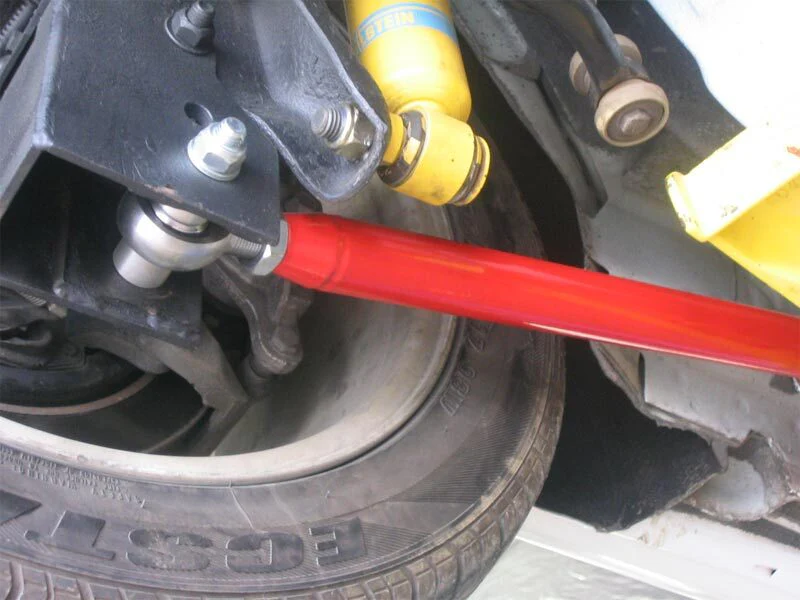 UMI Performance 82-02 GM F-Body Single Adjustable Lower Control Arms and Panhard Bar Kit - Image 2