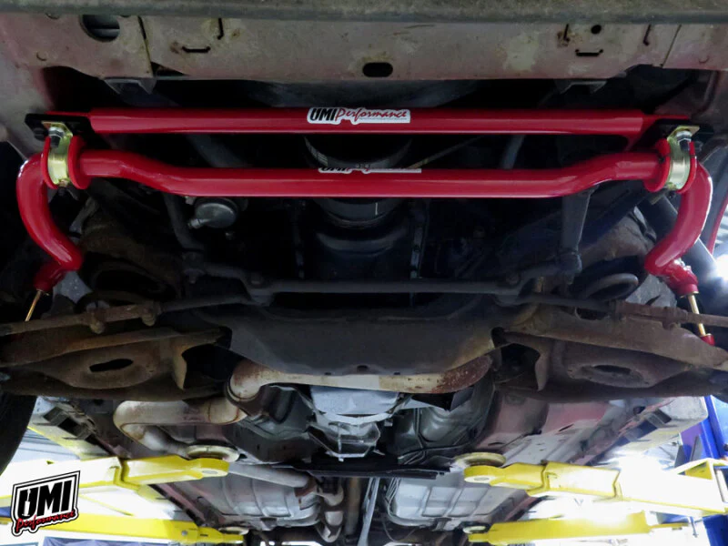 UMI Performance 82-92 GM F-Body Front Sway Bar 35mm - Image 3