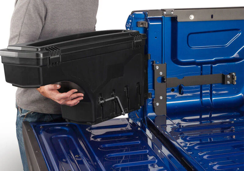 UnderCover 05-20 Toyota Tacoma Drivers Side Swing Case - Black Smooth - Image 6
