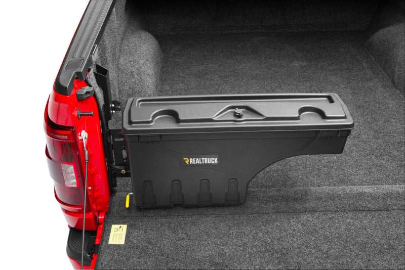 UnderCover 15-20 Ford F-150 Drivers Side SwingH1128-H1157 Case - Black Smooth - Image 22