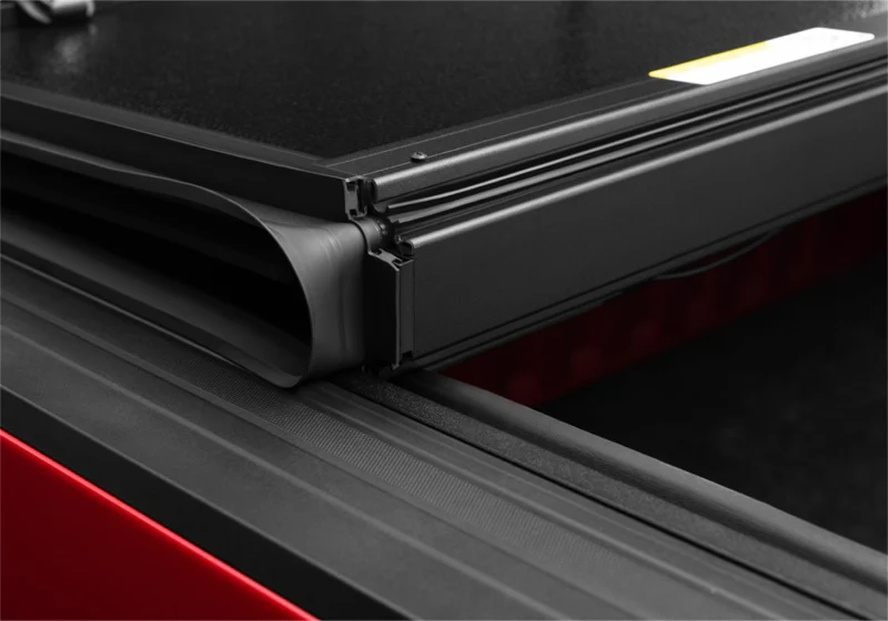 UnderCover 19-20 Chevy Silverado 1500 5.8ft (w/ or w/o MPT) Armor Flex Bed Cover - Black Textured - Image 4