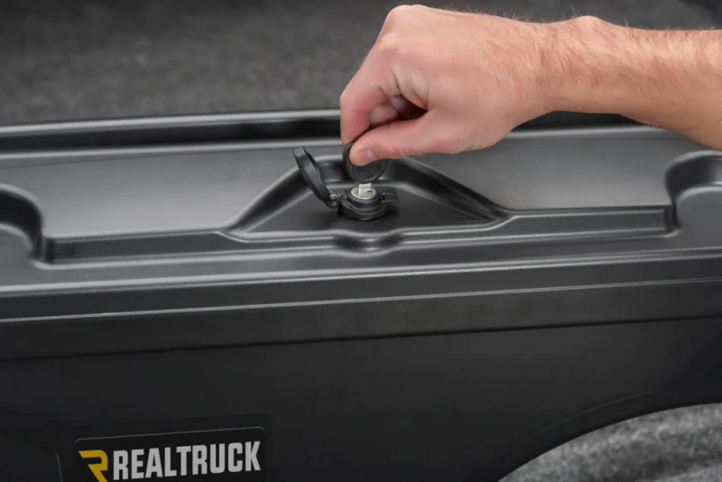 UnderCover 19-20 Ram 1500 Drivers Side Swing Case - Black Smooth - Image 4