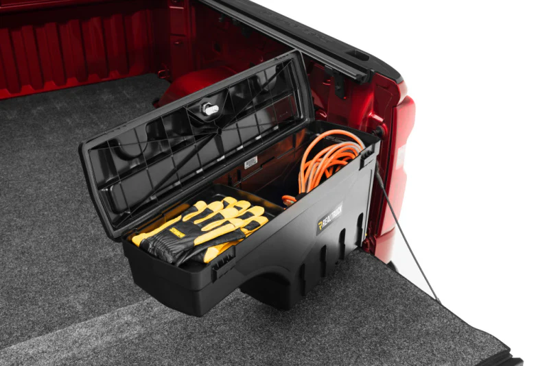 UnderCover 2022 Nissan Frontier Ext/Crew All Beds Passenger Side Swing Case - Black Smooth - Image 4